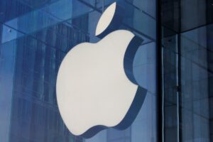 Apple перевезла 600 тонн iPhone з Індії до США через мита Трампа – ЗМІ