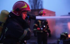 Новини України - Атака дронів на Миколаїв: 10 поранених, пошкоджено будинки