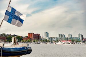 Фінляндія заборонила росіянам купувати нерухомість