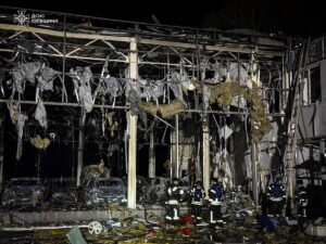 Новини України - На Київщині вигорів автосалон через атаку дронів