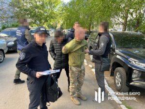 На Одещині командир відправив бійців ремонтувати його квартиру