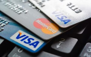 Новини бізнесу - Податкова відстежує українців, які займаються онлайн-торгівлею без ФОП