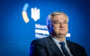 Новини України - Полонені китайці: МЗС викликало главу дипмісії КНР