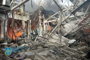Без категорії - Росіяни вдарили по складу серветок і памперсів у Дніпрі - Філатов