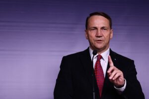 Сікорський: Рубіо заперечив вимогу визнати Крим російським