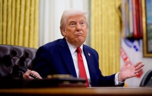 Трамп пояснив, чому призупинилася угода з Китаєм щодо TikTok