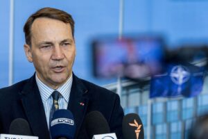 Україна не має причин для капітуляції – МЗС Польщі