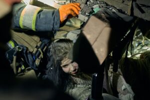 Новини України - Жертви і руїни. Масований повітряний удар. 18+