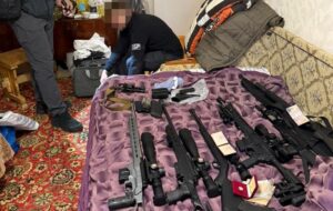До АРМА передано зброю, вилучену у колишнього комбрига