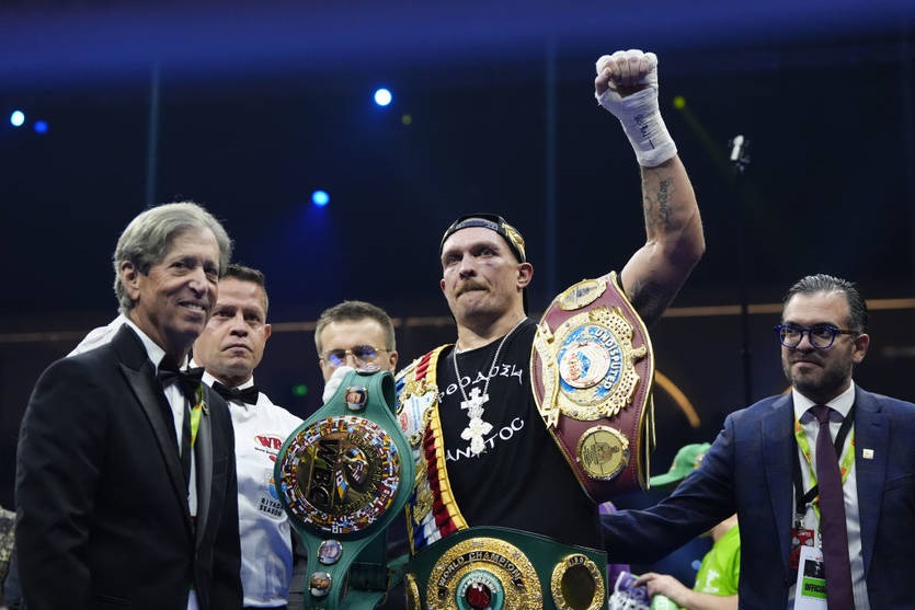 Новини спорту - Ф’юрі-старший назвав ключові переваги Усика над Дюбуа