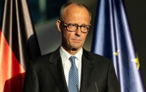 Мерц вирушив у перше закордонне турне