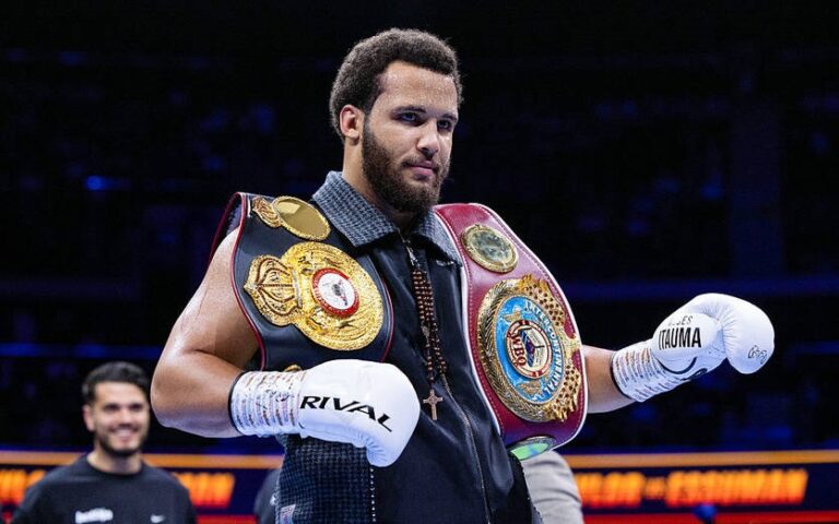 Перемігши Балогуна, Ітаума очолив суперважкий рейтинг WBO