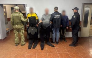 Прикордонники затримали двох “вололазів” на Закарпатті