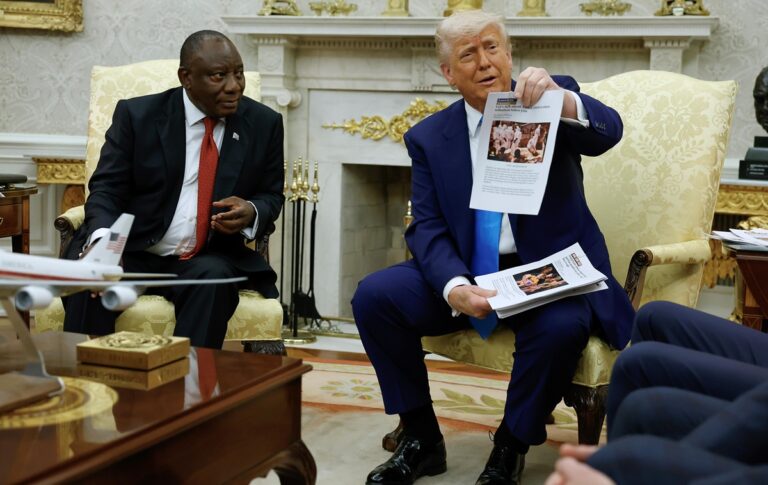 Трамп накинувся на президента ПАР зі звинуваченнями