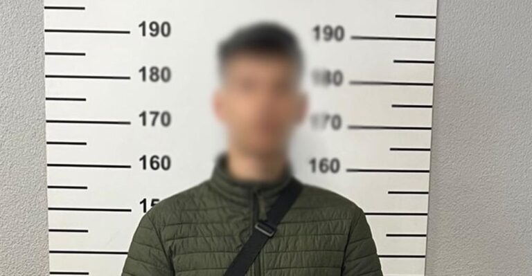 У Києві підліток забив до смерті безхатька палкою