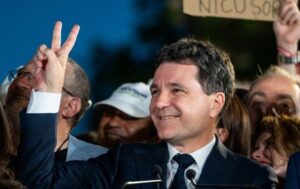 Новини світу - У Румунії президентом став проукраїнський кандидат
