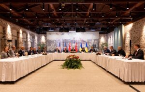 У Стамбулі зустрілись делегації України, США і Туреччини