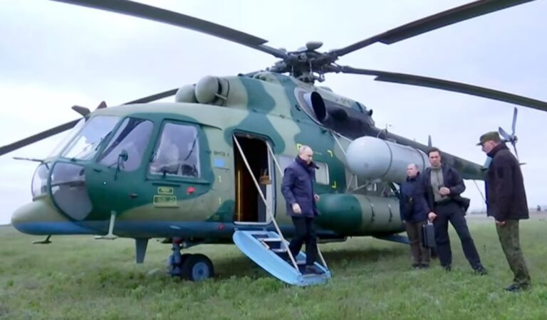 В РФ заявили, що Путін потрапив під атаку дронів