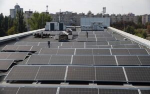 В Україні триває зниження споживання електроенергії