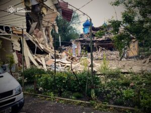 З’явилися кадри наслідків атаки дронів на Київщину