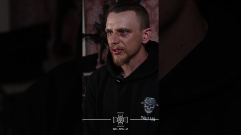 “Якийсь бідолага біжить через поле і намагається принести своїм хробакам поїсти”