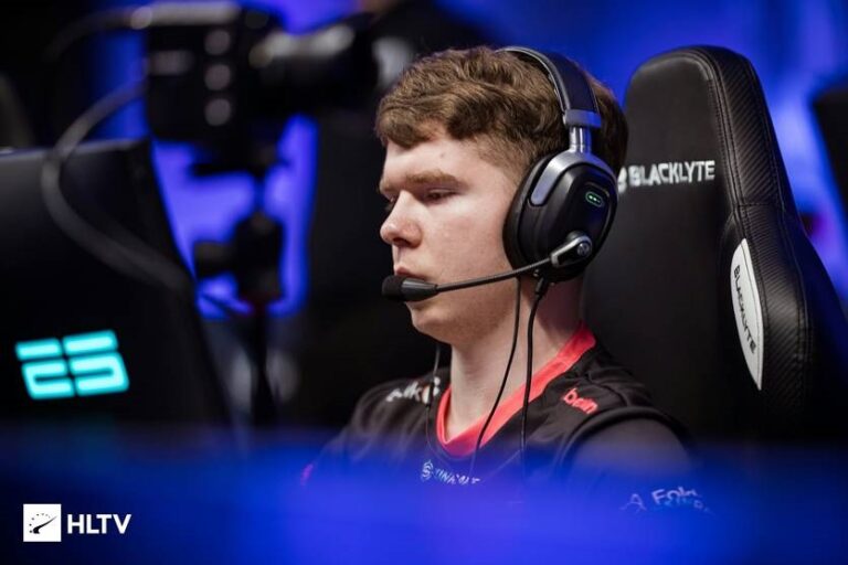 B8 з України перемагає Falcons на Blast.tv Major Austin 2025