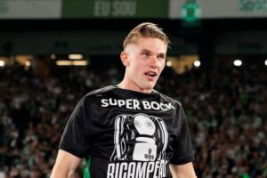 Новини спорту - Дьокереш посварився з керівництвом свого клубу