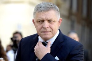 Фіцо пригрозив заблокувати європейські санкції проти РФ