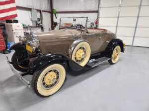 Ford Model A 1928 року перетворили на електрокар