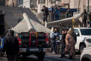 Іран запустив по Ізраїлю понад сотню безпілотників