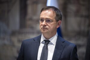 Мединський заявив про особисту зустріч з Умєровим, яка тривала 2,5 години