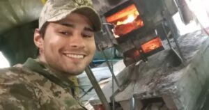 Микита Ломакін показався на навчаннях і розповів, як служба змінила його
