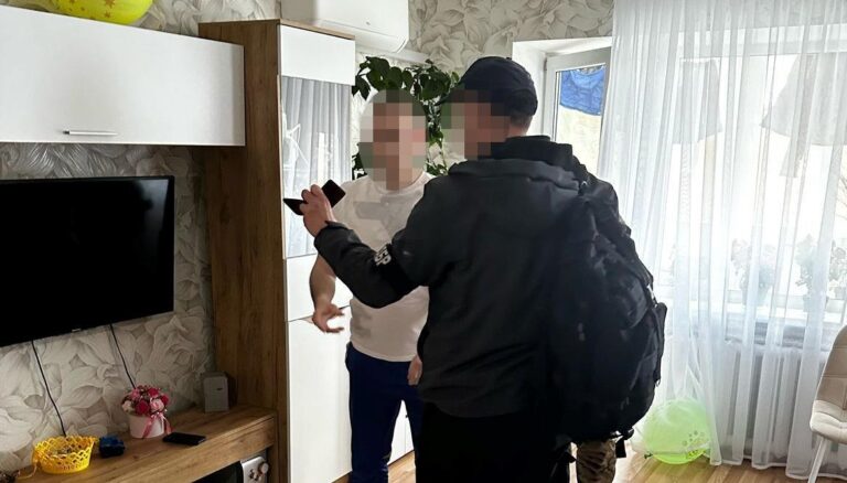 На Житомирщині керівники установ виконання покарань вимагали хабарі