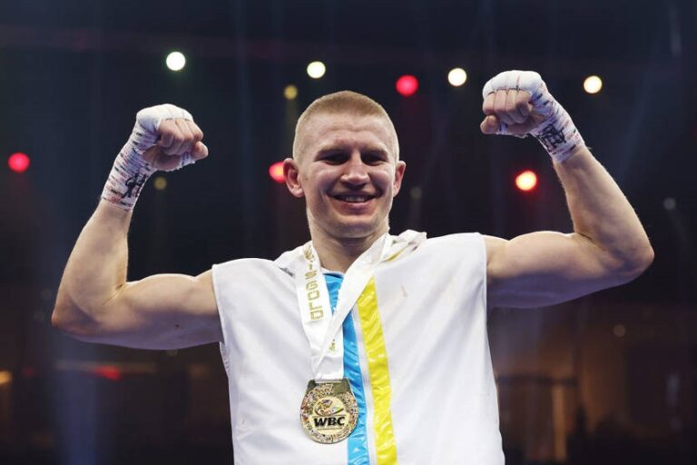Названо кандидата на бій проти Богачука