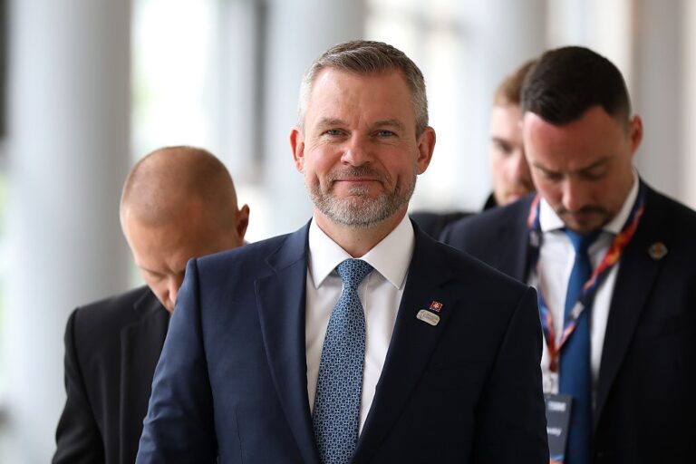 Президент Словаччини планує “змістовний” візит до України