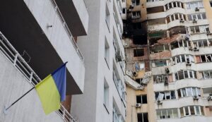 У Києві десятки поранених через російську атаку