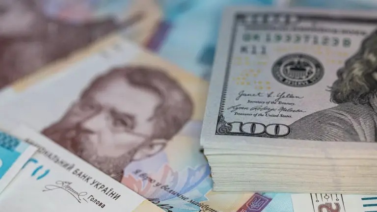 Україна оголосила про технічний дефолт за цінними паперами