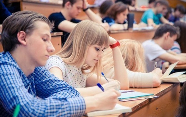 Українські школярі надають перевагу іноземним вишам – дослідження