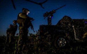 В Києві на тлі атаки “шахедів” чути роботу ППО