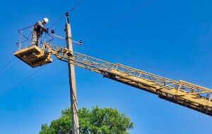 В Україні відключення світла у чотирьох областях