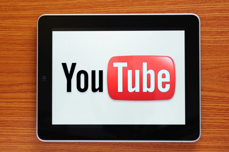 YouTube послабив політику модерації – NYT