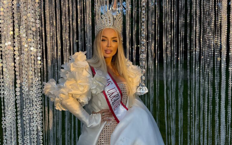 Юліанна Дружиніна з Луцька стала “Mrs. Ukraine World International”