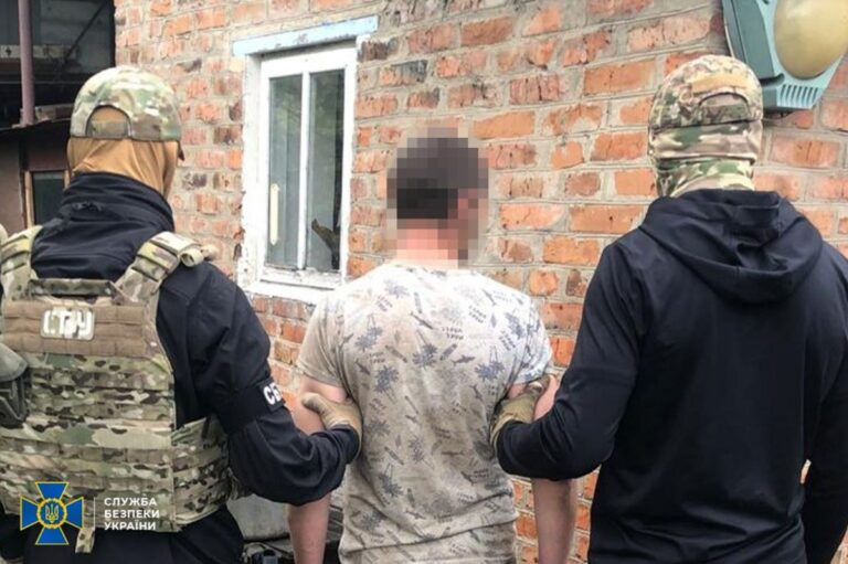 Затримано агента ФСБ, який шпигував за авіацією ЗСУ на Хмельниччині