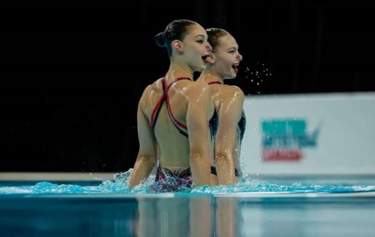Збірна України здобула срібло на чемпіонаті Європи із синхронного плавання