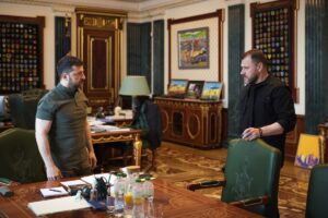 Зеленський та глава МВС обговорили протидію псевдоволонтерам