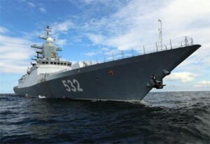 ЗМІ розповіли як російський корвет пройшов через Ла-Манш