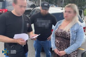 Чергових ділків з КМДА було затримано на хабарі столичним главком СБУ