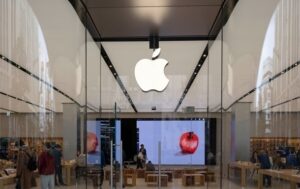 Apple подала до суду на блогера через витік інформації про iOS 26