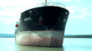 АРМА продасть судно, яке заходило до окупованого Криму
