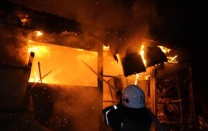 БПЛА атакували Одесу: палають цивільні об’єкти